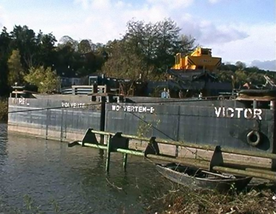 Sarens twin barge Karel + Victor - Copyright: www.olli80.de