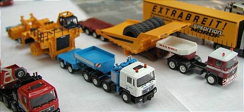 Muldenkippertransport - Copyright: www.olli80.de
