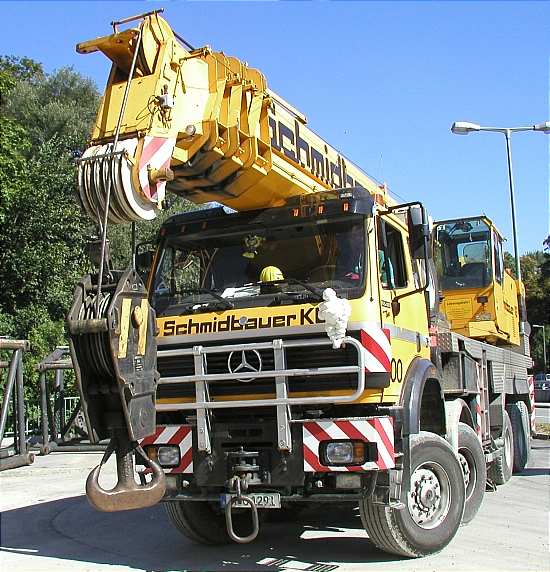 Schmidbauer Liebherr LTF 1070 Traumschiff - Copyright: www.olli80.de