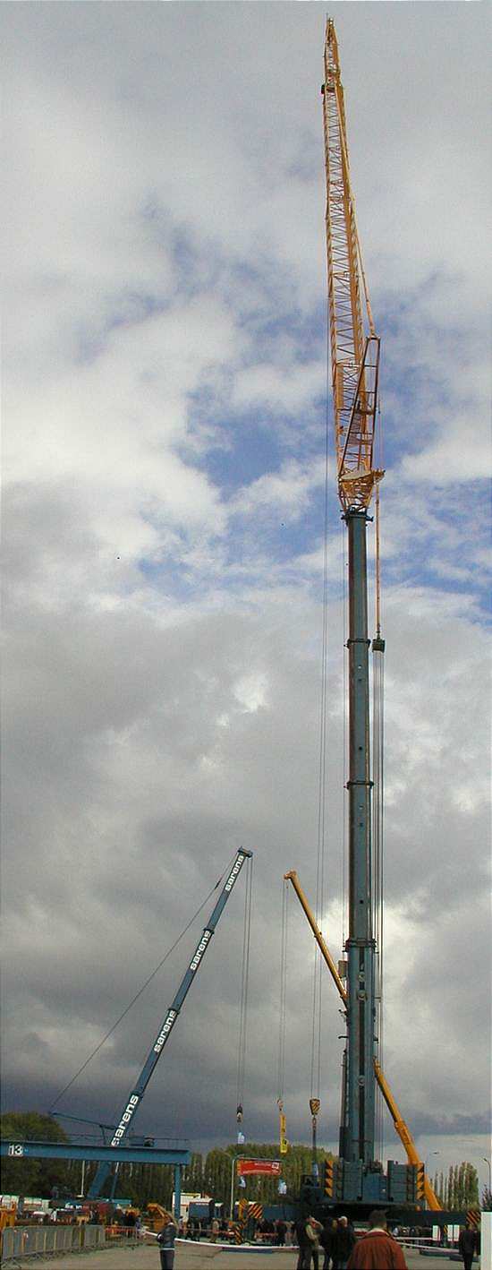 Sarens Teleskopkrane - Copyright: www.olli80.de