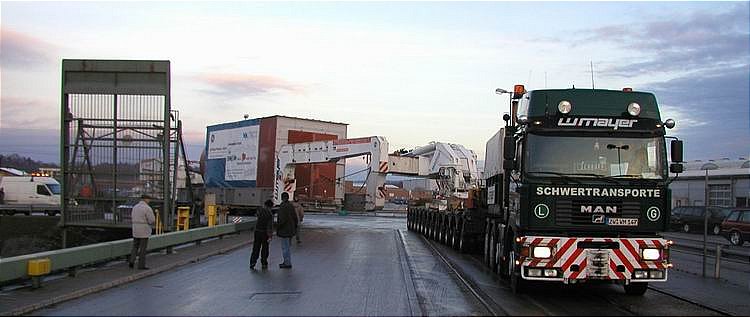 W. Mayer - Transport einer Gasturbine in Kesselbrücke - Copyright: www.olli80.de