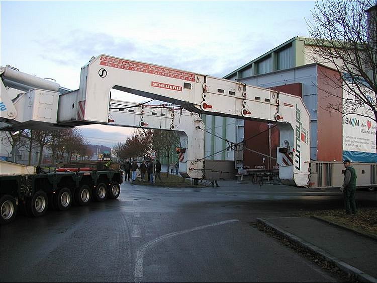 W. Mayer - Transport einer Gasturbine in Kesselbrücke - Copyright: www.olli80.de