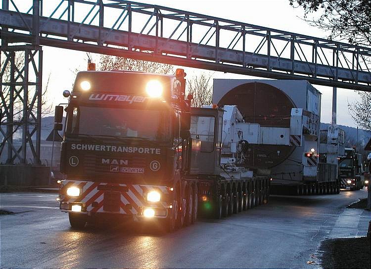 W. Mayer - Transport einer Gasturbine in Kesselbrücke - Copyright: www.olli80.de