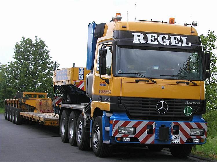 Regel Kassel - MB Actros SLT 4153 - Copyright: www.olli80.de