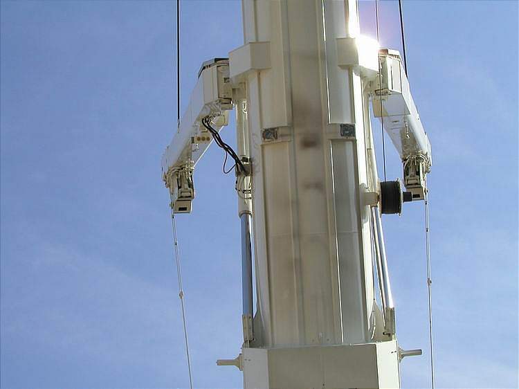 Unterseite Teleskopmast LTM 1500 Maxikraft - Copyright: www.olli80.de