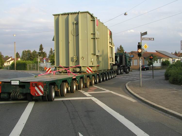 Trafotransport - Copyright: www.olli80.de