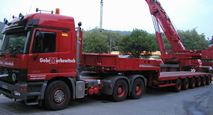 Markewitsch MB Actros 3358 mit Semiauflieger