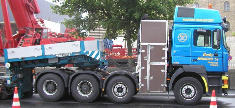 Dansk MAN F 2000