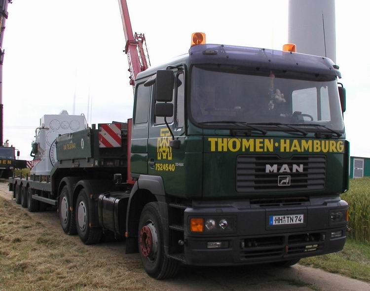 Thömen MAN F 2000 33.464 mit Nooteboom Semiauflieger