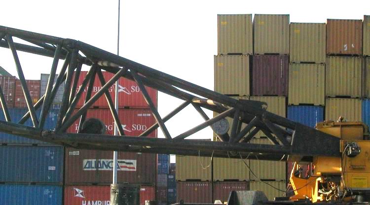 Mastfuß Gottwald AK 850-103 GT mit Maxilift Schmidbauer - Copyright: www.olli80.de