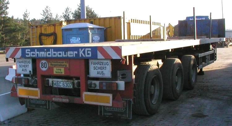 Nooteboom Pritschenauflieger Schmidbauer - Copyright: www.olli80.de