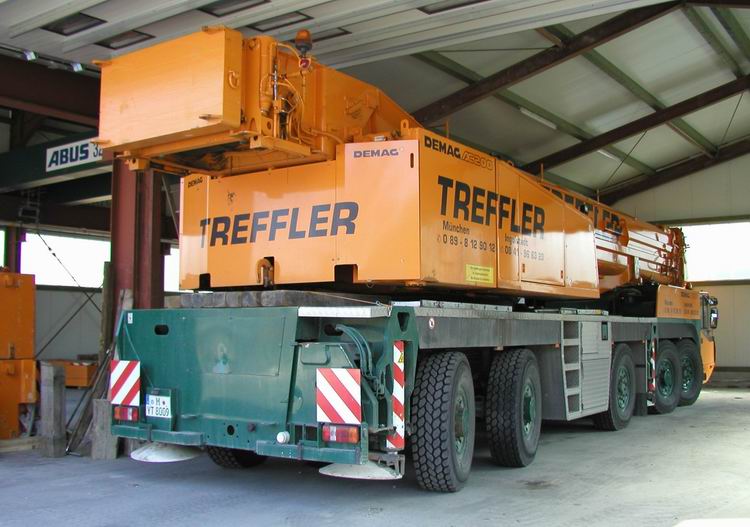 Treffler Demag AC 200 - Copyright: www.olli80.de