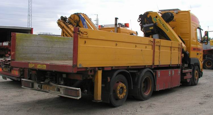 Vamdrup Volvo FH 12 mit Palfinger PK 27000