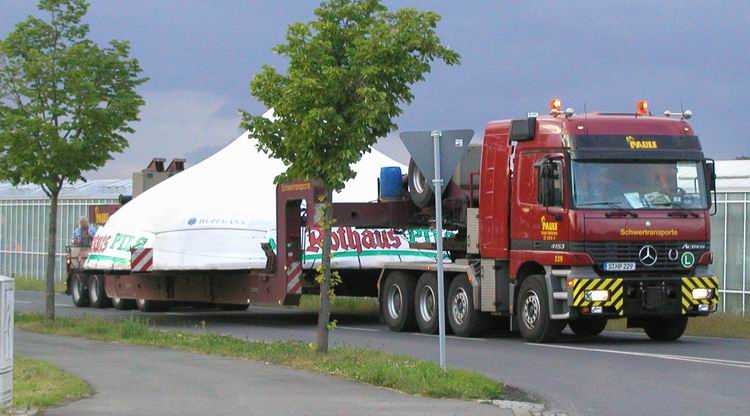 Paule Kesselbrücke mit Rothaus Brauereiteil