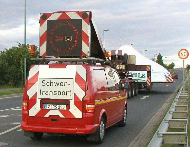 Paule Kesselbrücke mit Rothaus Brauereiteil