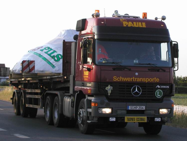 Paule MB Actros 3348