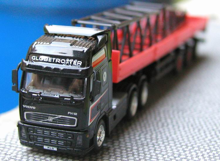 Volvo FH 12 FrankenKran - Copyright: www.olli80.de