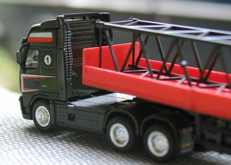 Heckansicht Volvo FH 12 FrankenKran - Copyright: www.olli80.de