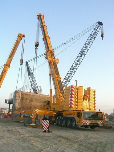 Schmidbauer Gottwald AK 850, LTM 1800, Terex AC 700 - Copyright: www.olli80.de