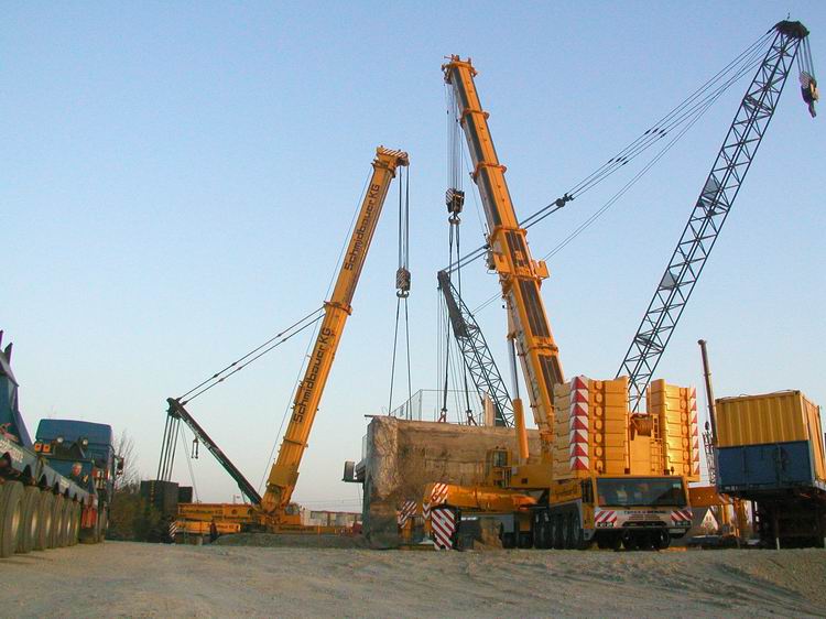 Schmidbauer Gottwald AK 850, LTM 1800, Terex AC 700 - Copyright: www.olli80.de