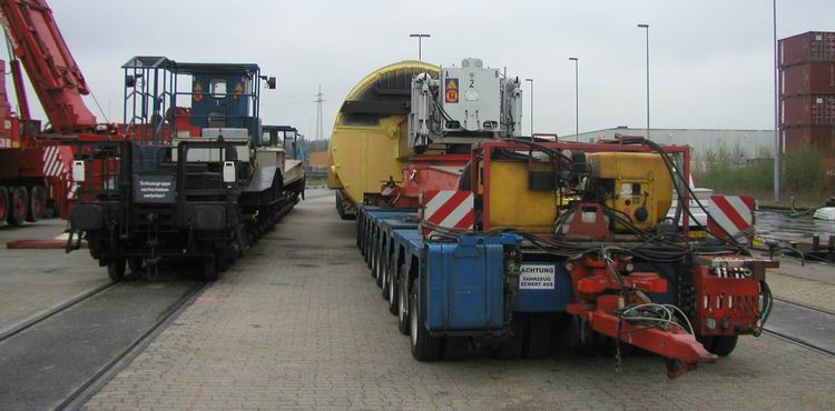 Waggon Uaai 837 + Scheuerle-Achslinien - Copyright: www.olli80.de