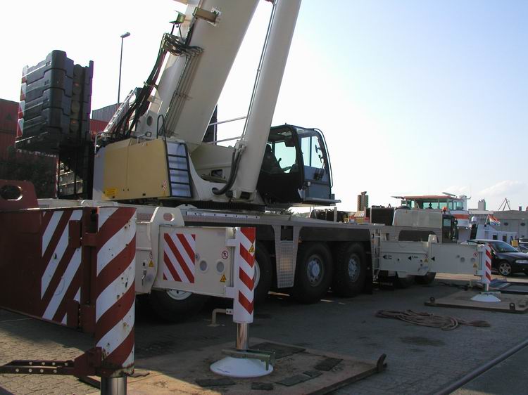 Schmidbauer Terex AC 350-1 - Copyright: www.olli80.de