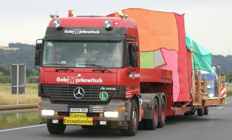 Gebr. Markewitsch Actros 3357 - Copyright: www.olli80.de