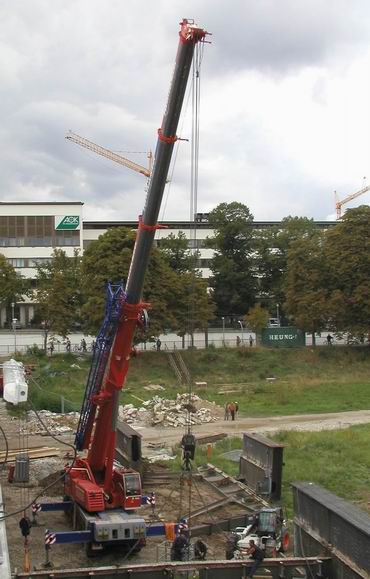 Liebherr LTM 1095-5.1 von Heintzelmann aus Ludwigshafen - Copyright: www.olli80.de