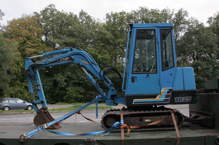 Takeuchi Minibagger - Copyright: www.olli80.de