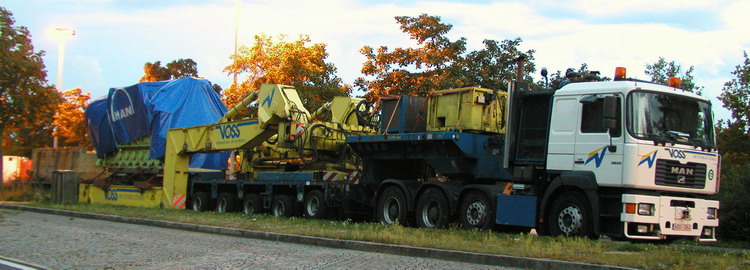 Voss Schiffsdieseltransport mit MAN 41.604 - Copyright: www.olli80.de