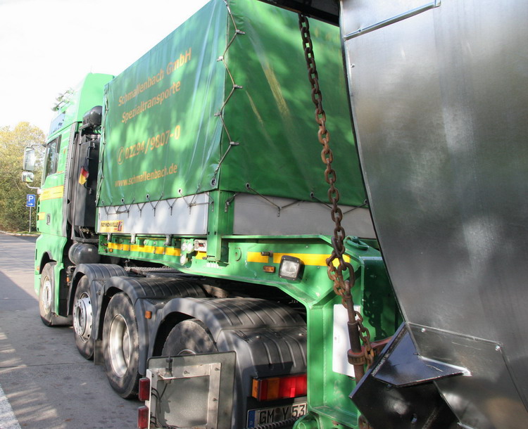 Schmallenbach Silotransport - Copyright: www.olli80.de