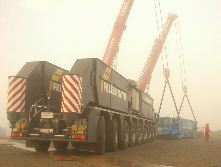 Grundgerät Liebherr LG 1750 Felbermayr - Copyright: www.olli80.de