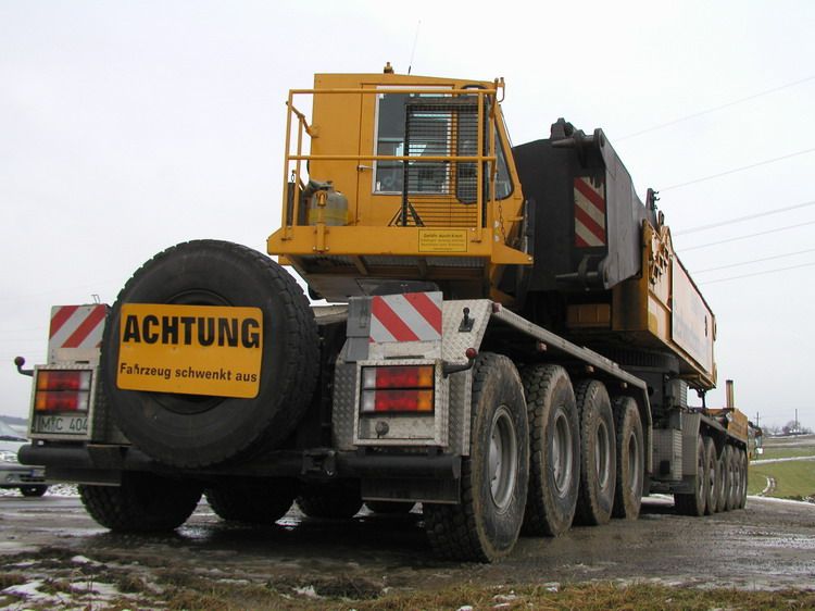 Schmidbauer Gottwald AK 850-103 in Fahrtstellung - Copyright: www.olli80.de