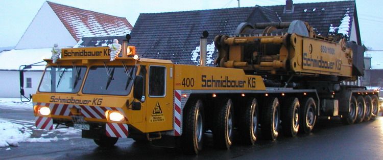 Schmidbauer Gottwald AK 850-103 in Fahrtstellung - Copyright: www.olli80.de