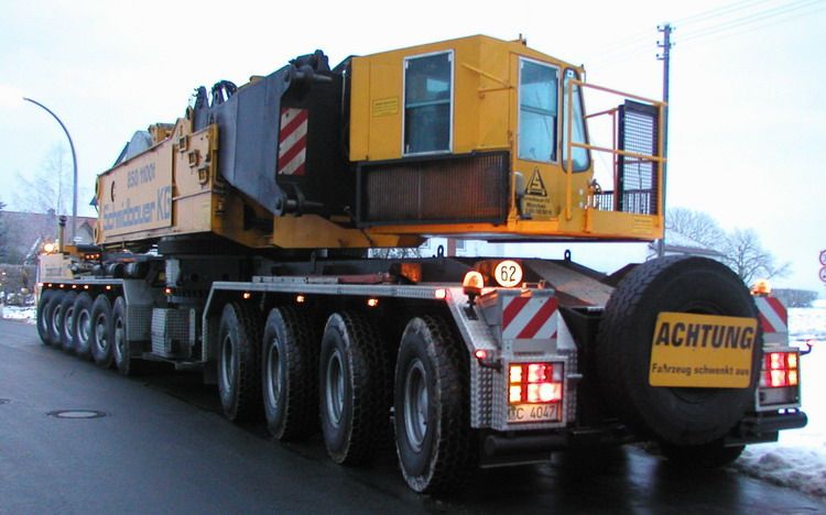 Schmidbauer Gottwald AK 850-103 in Fahrtstellung - Copyright: www.olli80.de