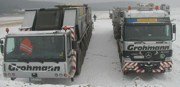 Frontansicht Grundgerät und Oberwagen LG 1750 Grohmann - Copyright: www.olli80.de