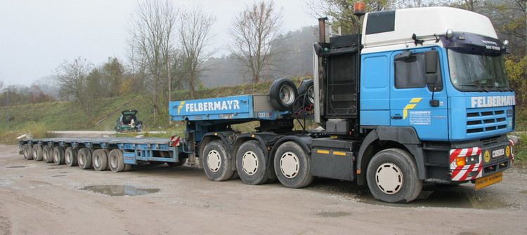 Felbermayr Steyr FE 600A Zugmaschine Nummer 26 mit Goldhofer Semiauflieger - Copyright: www.olli80.de