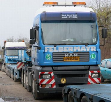 Felbermayr MAN TGA 41.530 mir Faymonville Semiauflieger- Copyright: www.olli80.de