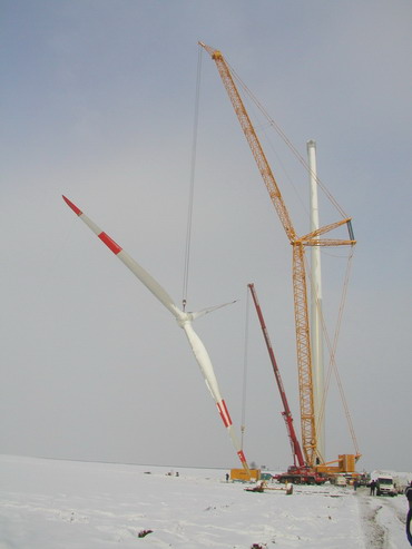 Prangl Liebherr LG 1550  mit Flügelstern - Copyright: www.olli80.de