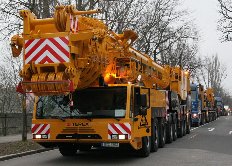 Konvoi Schmidbauer Terex AC 500-2 mit Ballasttransportern - Copyright: www.olli80.de