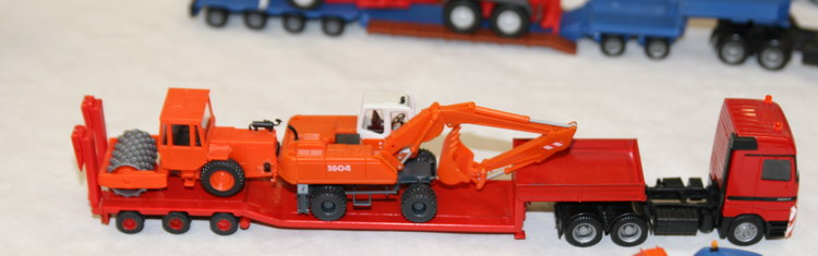 Baumaschinentransport - Copyright: www.olli80.de