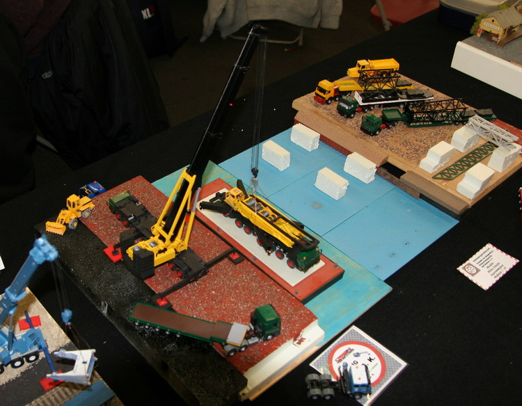 Modelshow Europe 2007 - Mirko Schulte: Thömen an einer Brückenbaustelle - Copyright: www.olli80.de