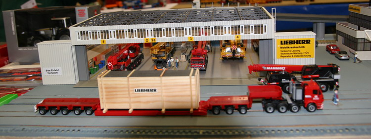 Liebherr-Werk - Modelshow Europe 2007 - Copyright: www.olli80.de