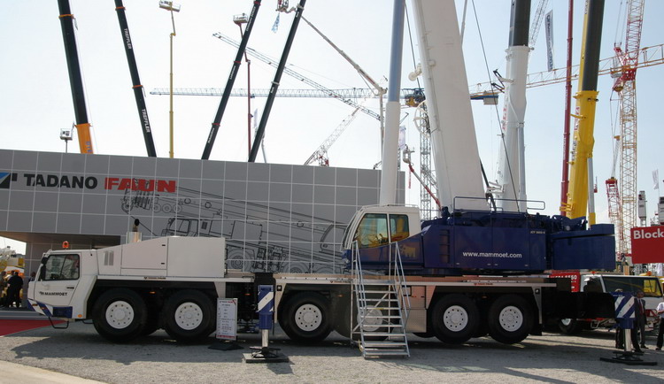 Faun ATF 360G-6 Bauma 2007 - Copyright: www.olli80.de