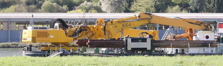 Liebherr Bagger 954