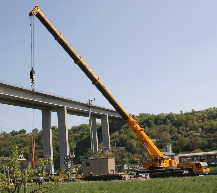 Würzburger Kranverleih LTM 1220-5.1