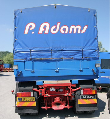 Adams MAN F 2000 Heckansicht