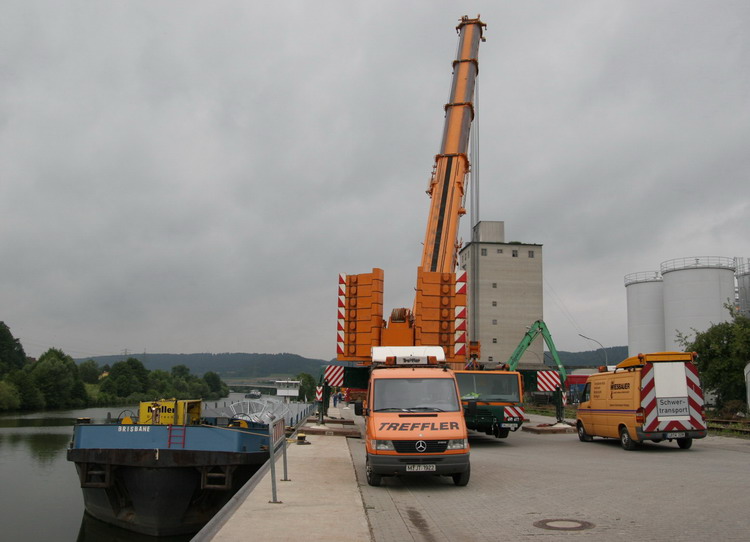 Wiesbauer Terex AC 700 - Copyright: www.olli80.de