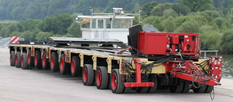 Baumann Goldhofer THPs mit Drehschemel - Copyright: www.olli80.de