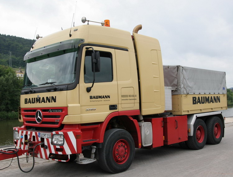 Baumann Actros Titan 3360 Allrad - Copyright: www.olli80.de